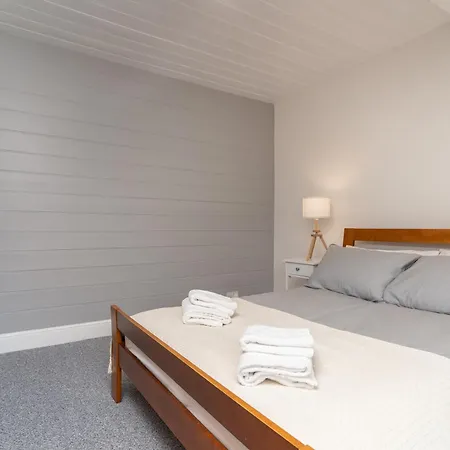 Bright~ Town Center~ 2 Bed~Penzance Villa Exterior photo
