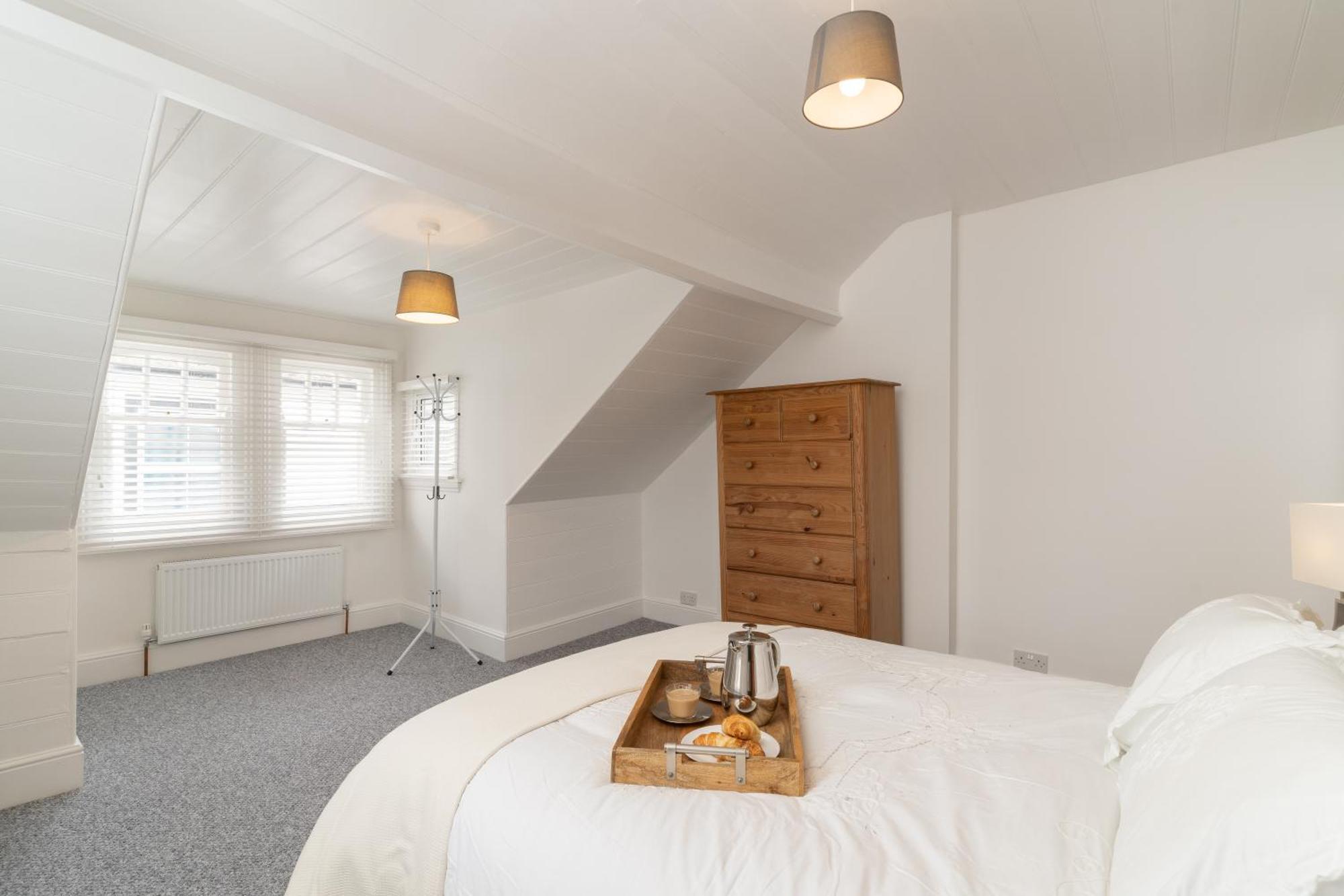 Bright~ Town Center~ 2 Bed~penzance Penzance