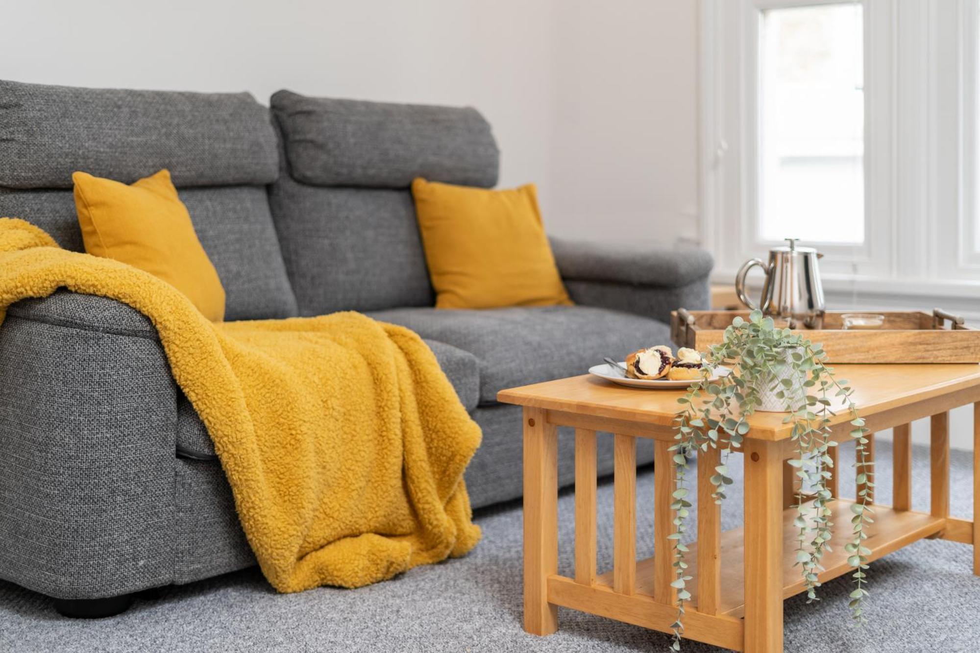 Bright~ Town Center~ 2 Bed~penzance Penzance